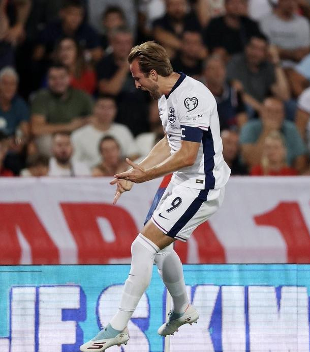 英格兰队横扫日本队,波尔刷新纪录 英格兰队横扫日本队,波尔刷新纪录